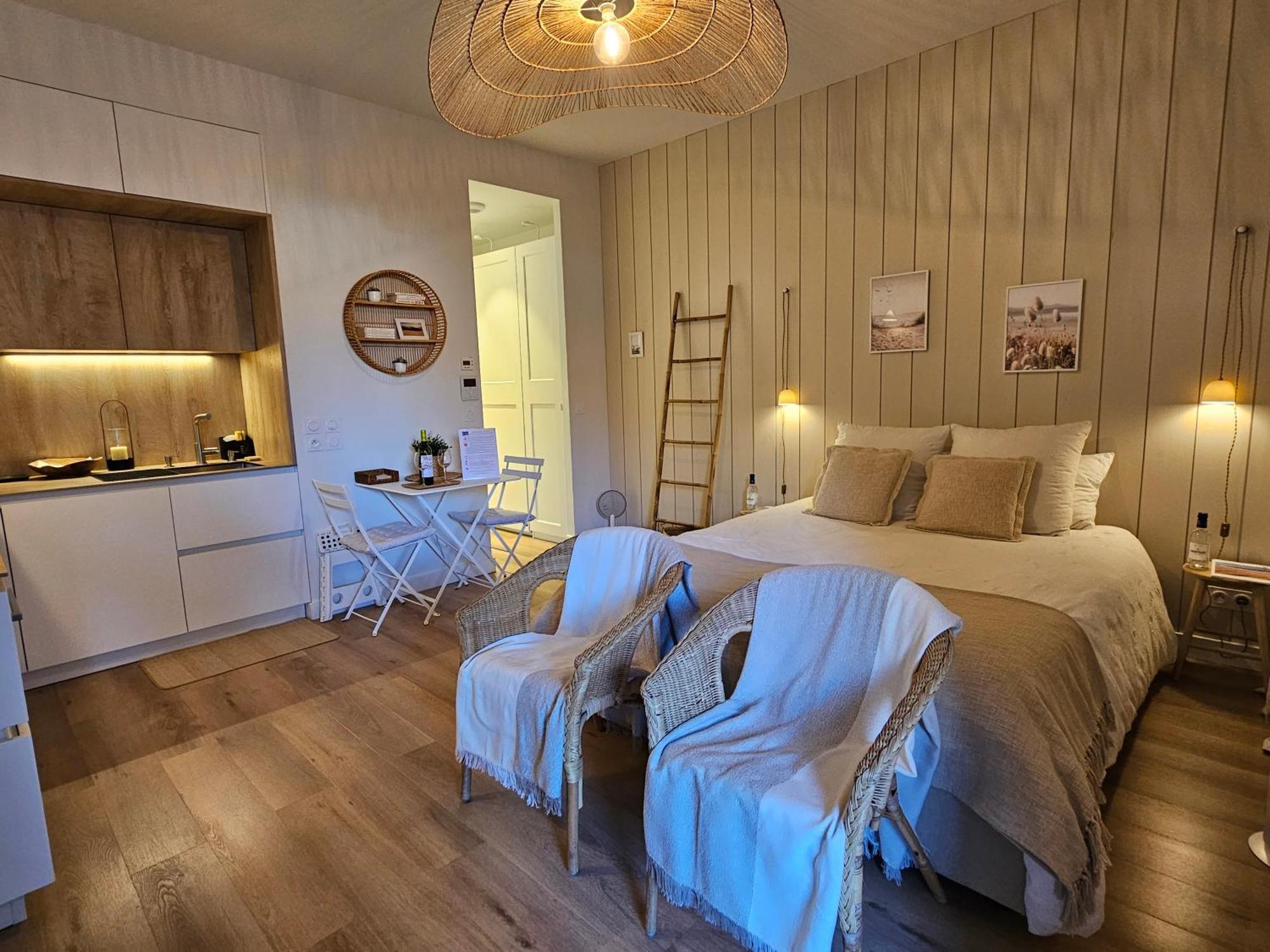 Arcareve - Grand Studio De Standing Avec Terrasse, Jardin Et Acces Direct A La Plage Arcachon Exterior photo